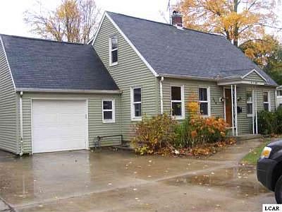 1st image of 208 Franklin St