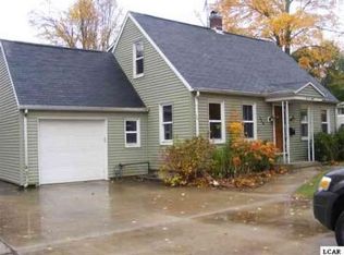 208 Franklin St, Jonesville, MI