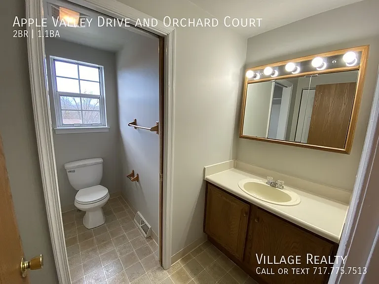 Orchard Ct — Photo 14