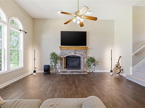 5th image of 28918 Hala Ln