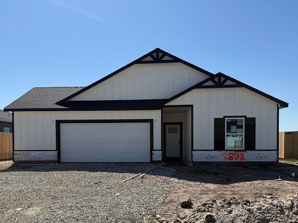 1st image of 2872 S Maize Rd