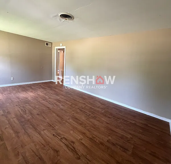 1816 E Mitchell St — Photo 10
