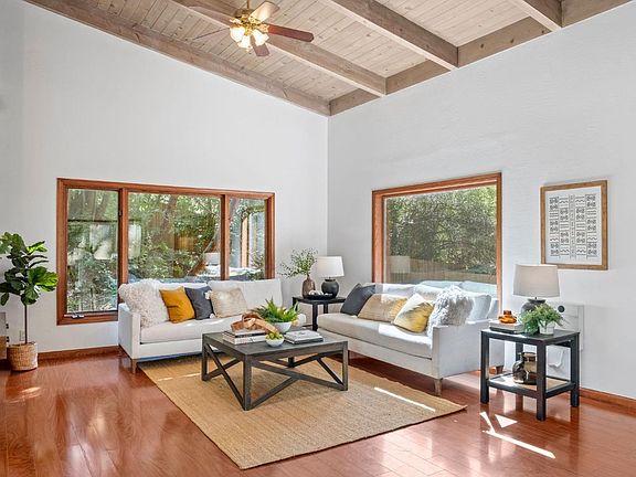 2nd image of 21 Lagunitas Road
