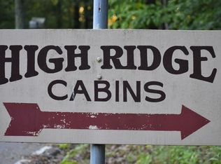 9100 Cabin Ln SW, Mauckport, IN 47142