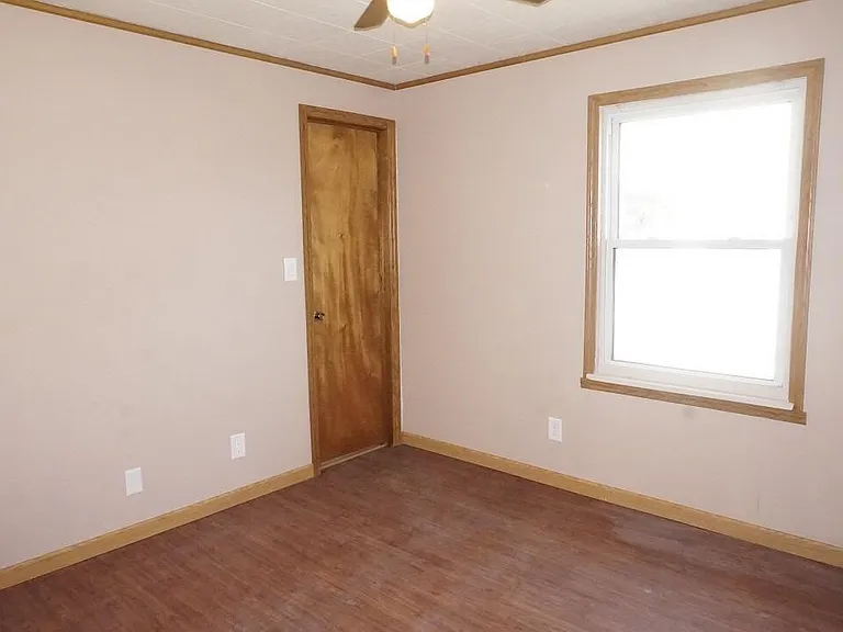 2601 Cottonwood Ct — Photo 7