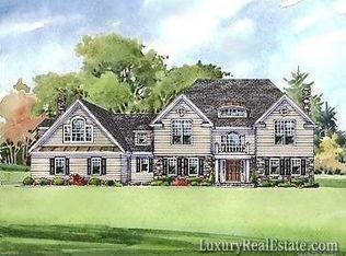 72 Dunlop Rd, Huntington, NY 11743