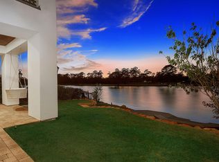 42 Lakeside Cv, The Woodlands, TX 77380