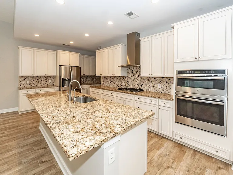 6015 Wild Azalea Rd — Photo 14