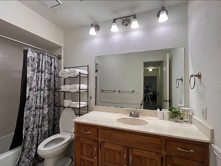 1605 Idyllwild Ct — Photo 22
