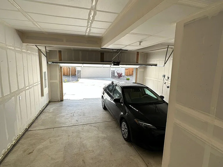 16566 Shoshone Pl — Photo 30