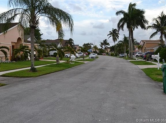 Neighborhood street view.
