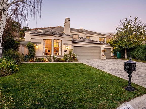 4th image of 5601 Hidden Glen Ct