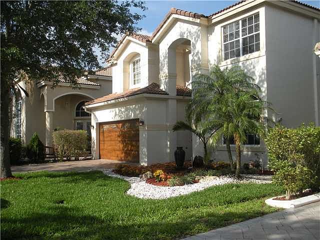 1st image of 1060 NW 117th Ave