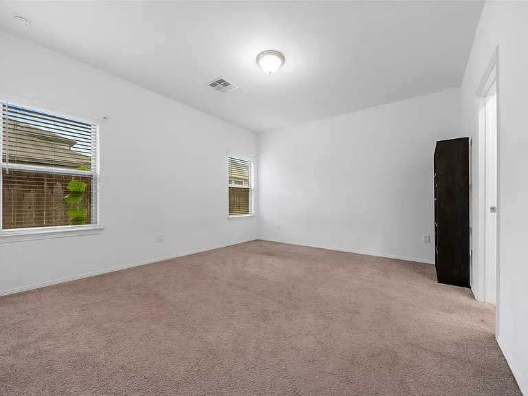 16639 Spirit St — Photo 9