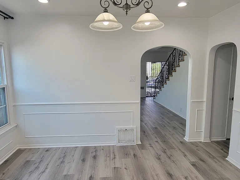 133 N Kings Rd #1/2 — Photo 8