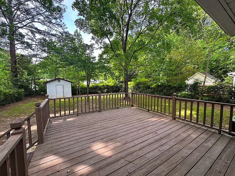 2420 Milburnie Rd — Photo 16