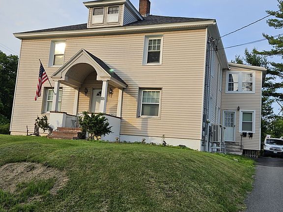 2nd image of 85 Pierce St #1