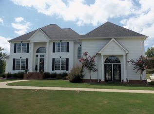 2030 Enclave Dr, Rocky Face, GA 30740