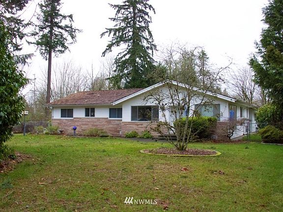 2nd image of 30527 52nd Avenue S