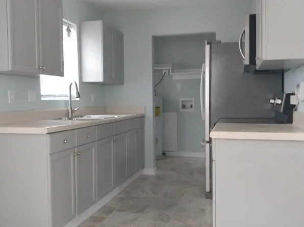 (undisclosed Address), North Dinwiddie, VA 23803