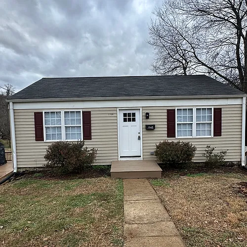 1706B Chesapeake St #B Photo 1 1706B Chesapeake St #B Photo 1