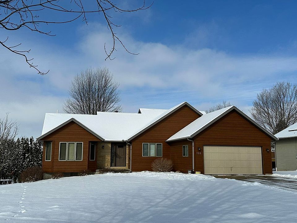 1st image of 704 Brynnwood Ln