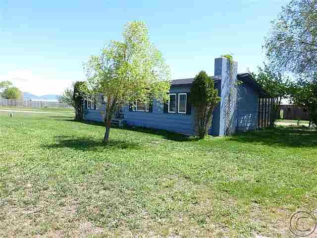 1st image of 11205 Moccasin Ln