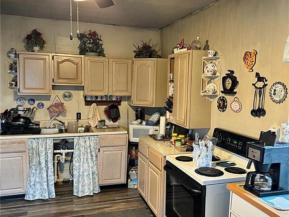 5th image of this home