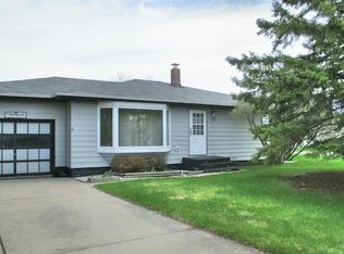 1400 10th St, International Falls, MN 56649