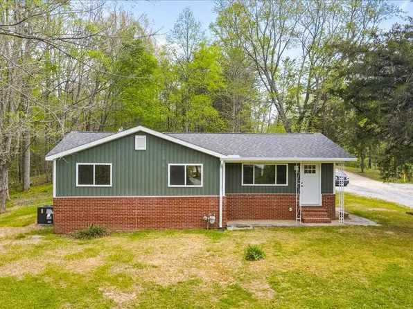 520 W Hills Rd, Huntsville, TN 37756