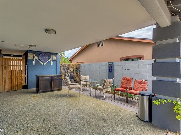 4th image of 1809 N 59th Ave