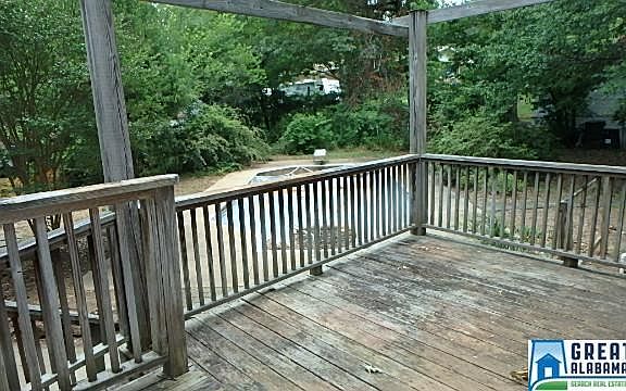 4th image of 195 Desoto Ave