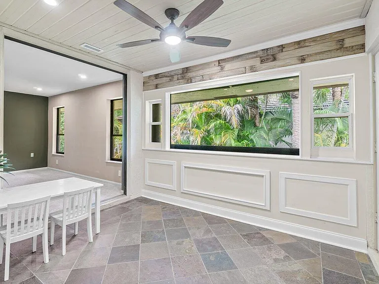 9240 Sabal Ridge Cir #B — Photo 10