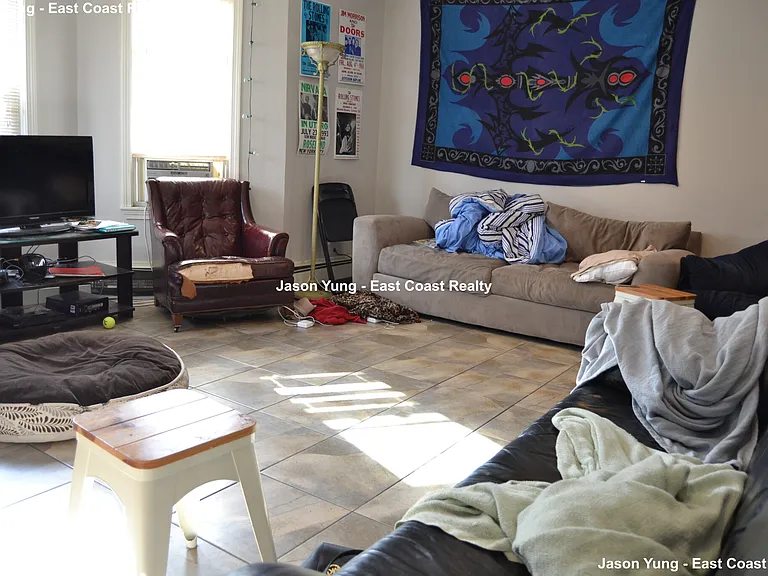 66 Quint Ave #1 — Photo 7
