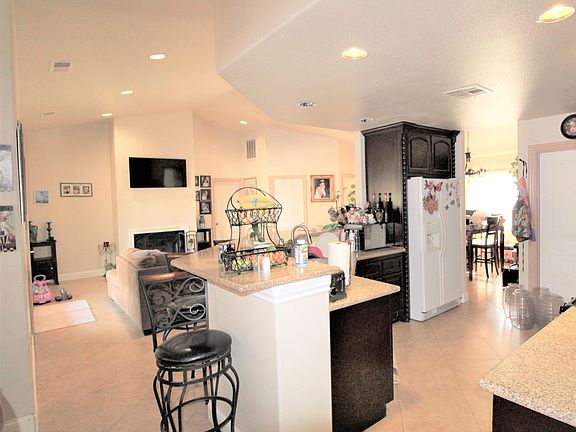 4th image of 38568 154th St E