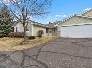 8513 Stratford Ln, Minneapolis, MN 55443