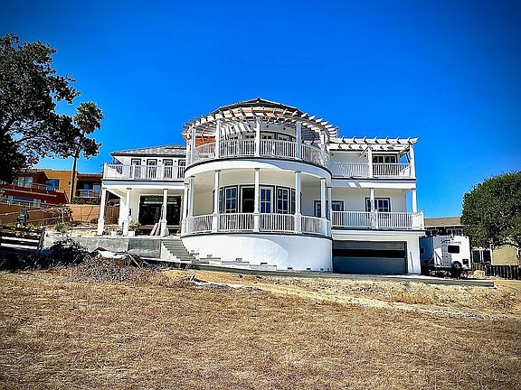 2nd image of 126 Penguin Ct