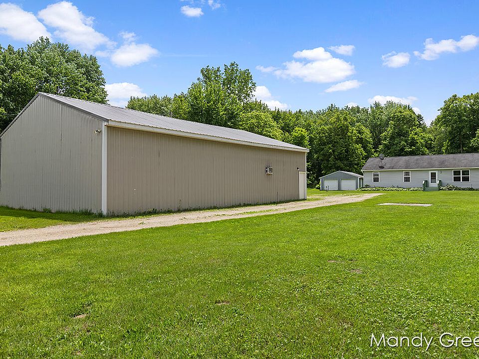 11345 W Humphrey Rd, Sumner, MI 48889 Zillow