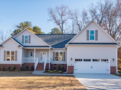 57 Waters Edge Dr, Erwin, NC, 28339