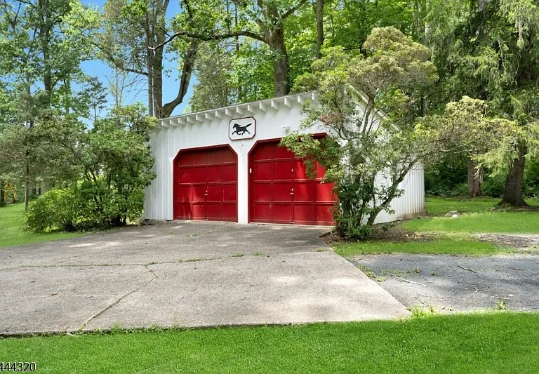 62 Gaston Rd — Photo 31