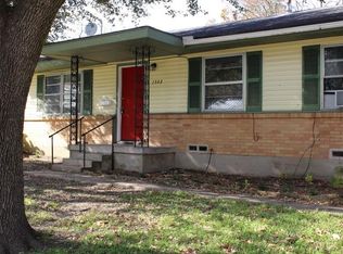 1307 Pine St, Bonham, TX 75418