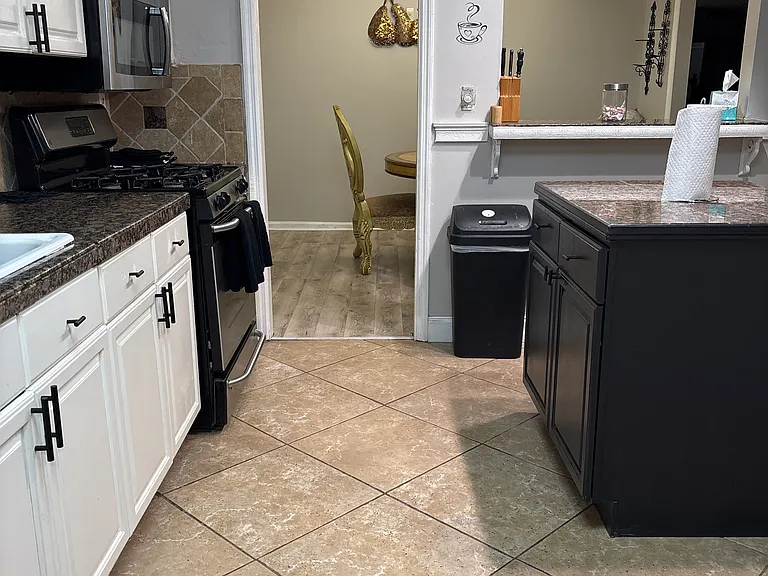 Crestridge Dr — Photo 19
