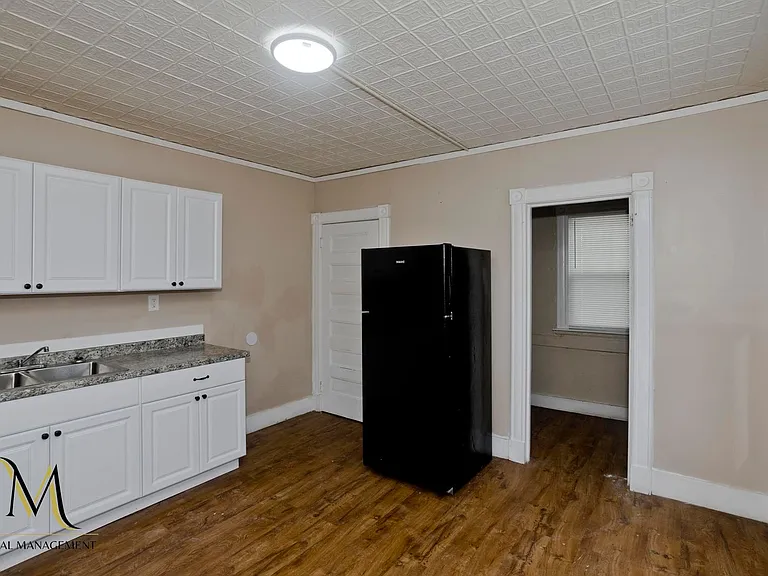 54 Clantoy St — Photo 10