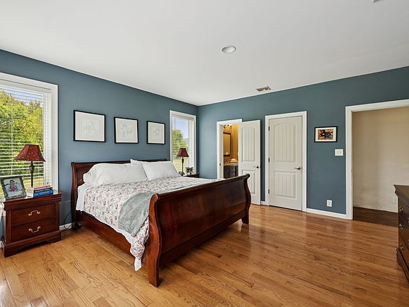 29th image of 4376 Trousdale Ln