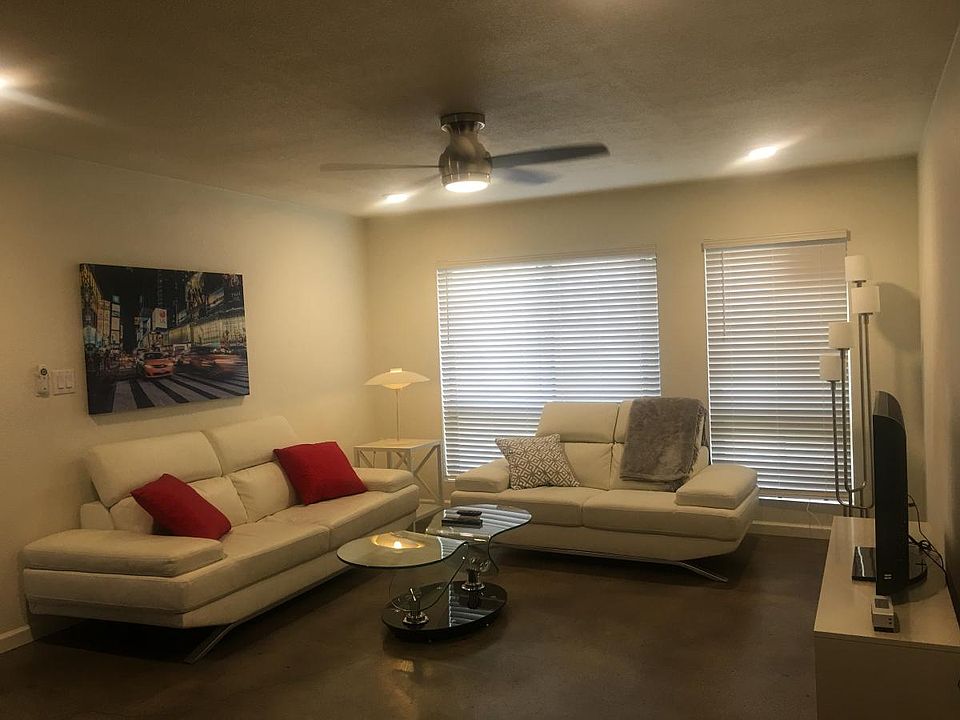 1st image of 3828 N 32nd St Unit 110