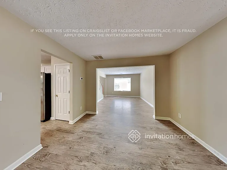 208 Belmont Dr — Photo 7