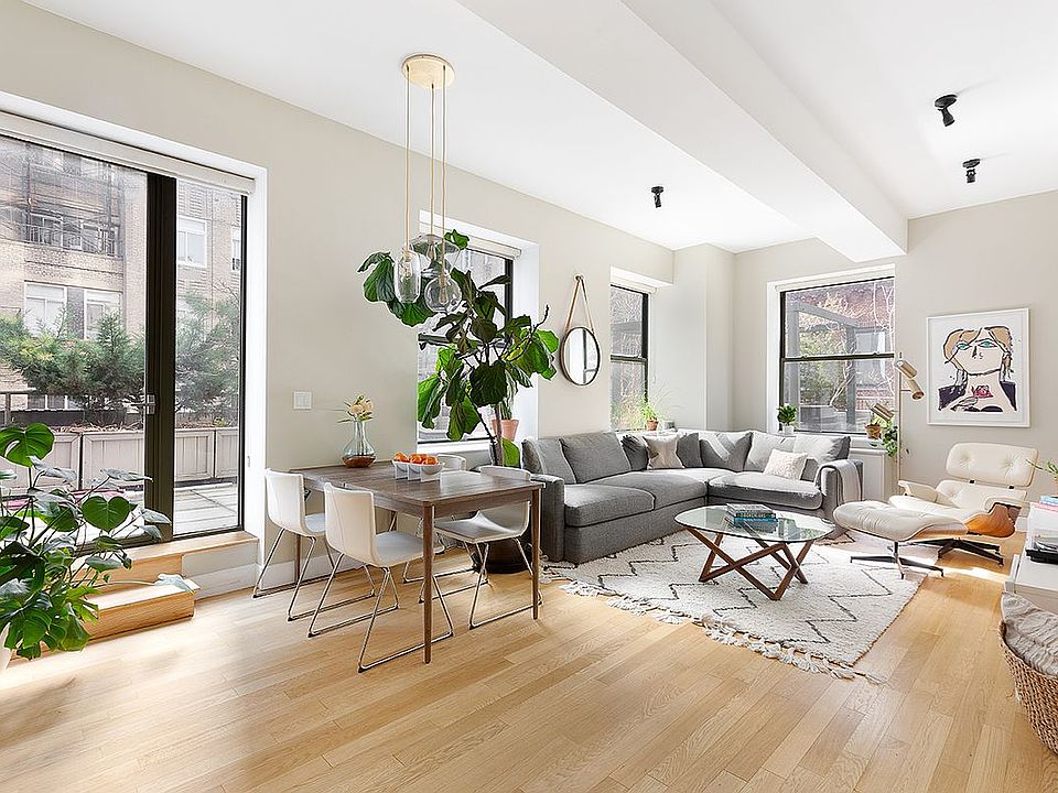 1st image of 99 John St APT 1403