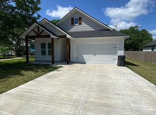 1032 Leblanc St, Orange, TX 77630