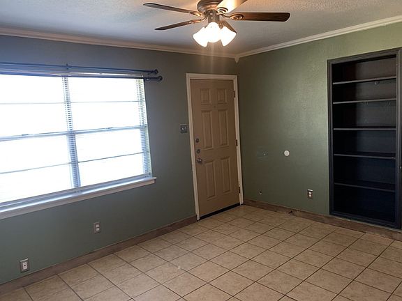 4th image of 212 E Valley Rd #B