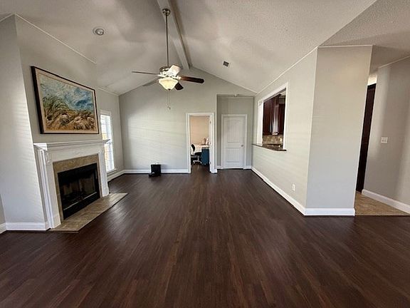 2nd image of 5026 Greyfield Pl N